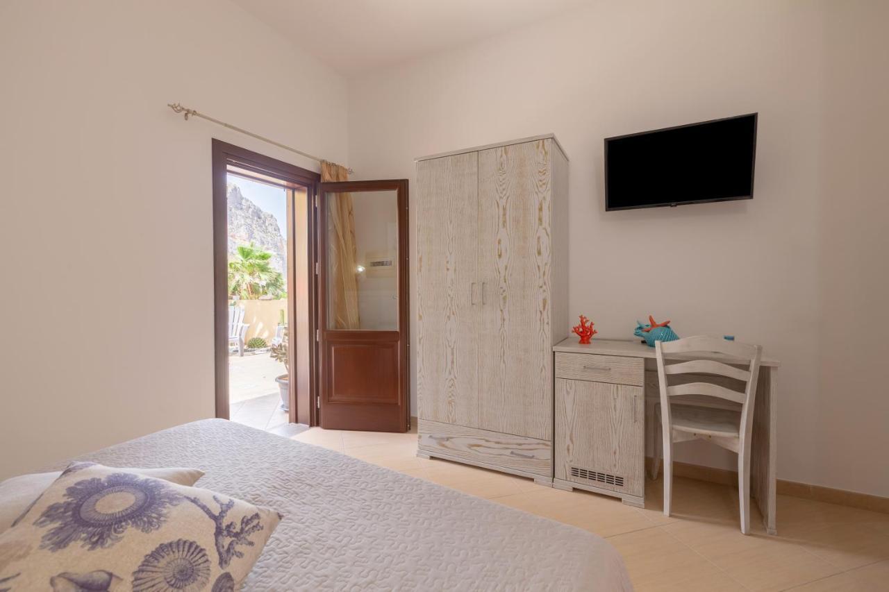 Terra Del Sole Bed & Breakfast Macari Exterior foto
